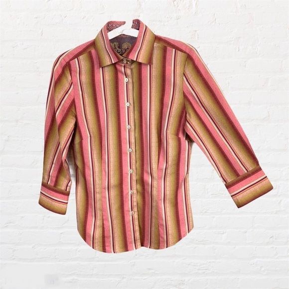 NWOT Robert Graham GORGEOUS Blouse Size XS! - Picture 2 of 16